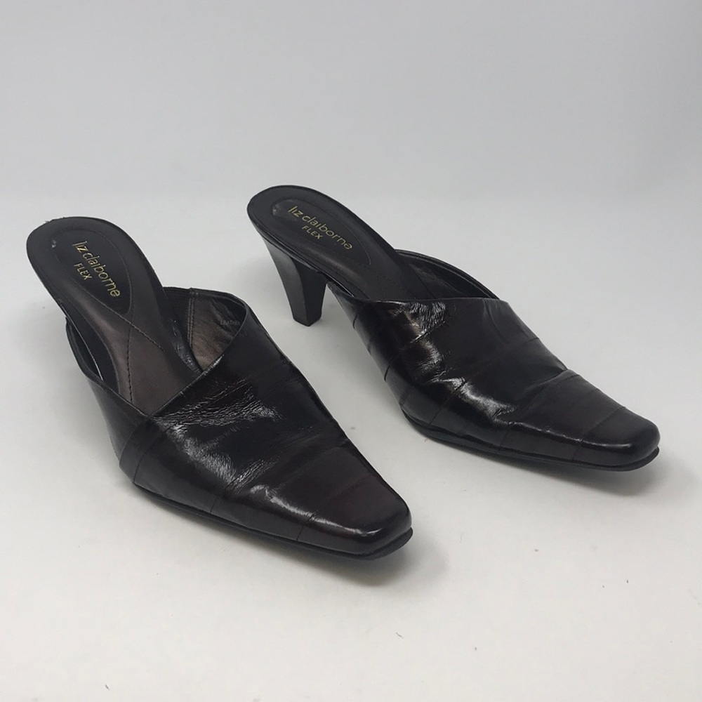 Liz Claiborne Flex - Mallory Size 7M